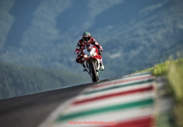 足球直播-篮球比赛中“罚球后防守布置失误”是否常被忽视为逆转根源之一